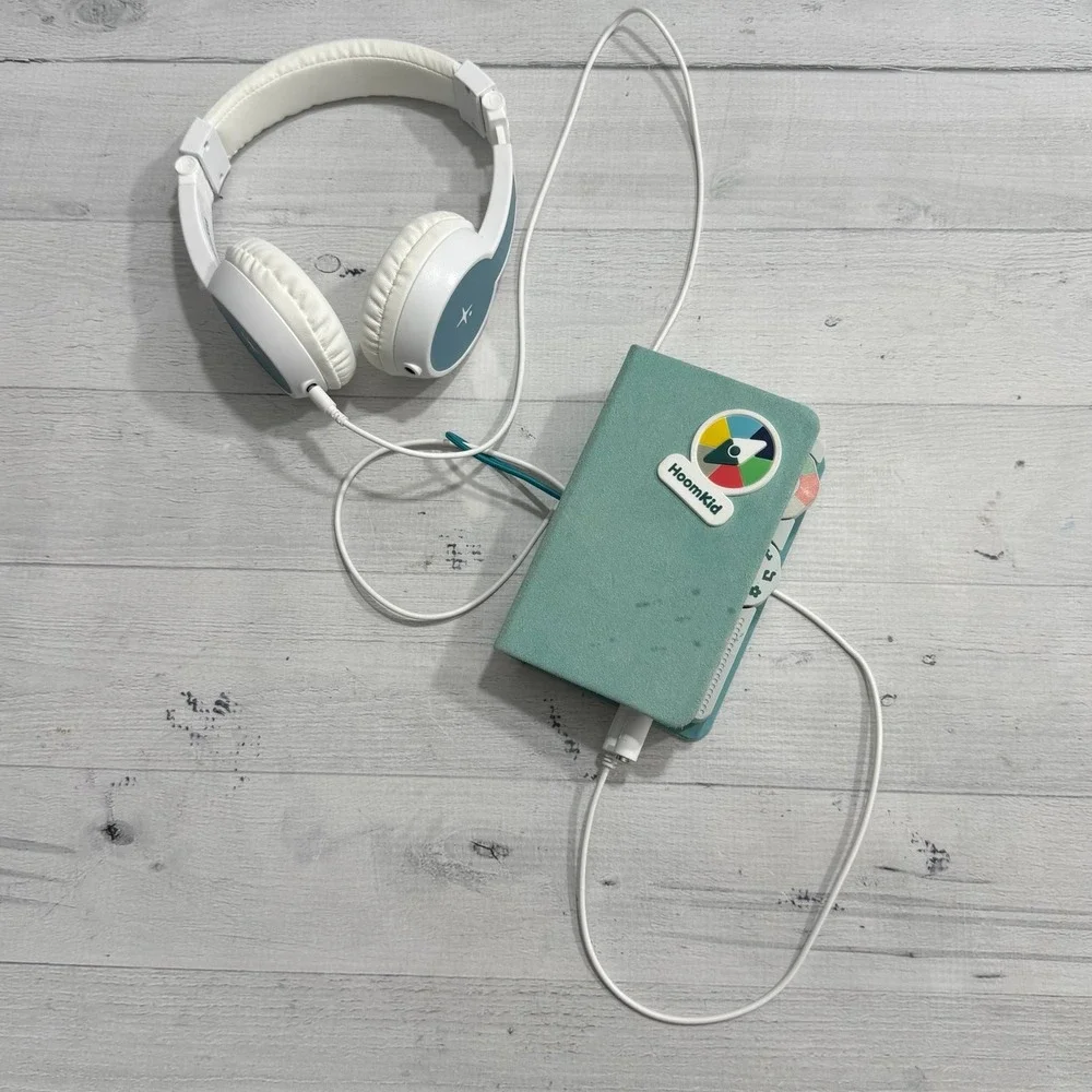 HoomKid Story Box Children's Audio Player Stories, Meditation, Music, Workout